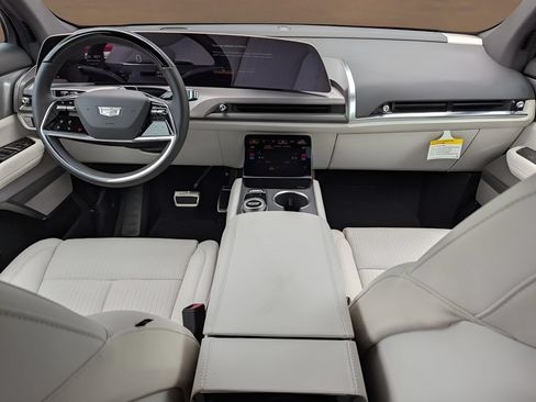 New 2026 Cadillac Vistiq Sport AWD/4WD image 13