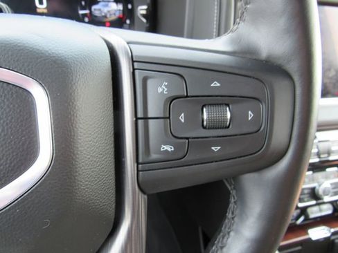 Used 2024 GMC Yukon Denali Ultimate AWD/4WD image 21