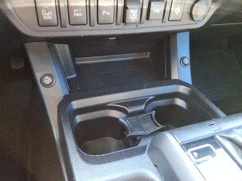 Used 2022 Toyota Tacoma TRD Off-Road w/ Technology Package image 33