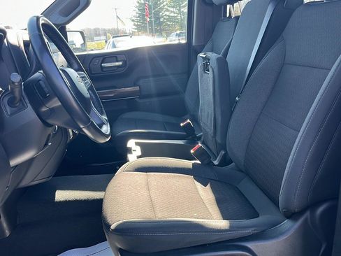 Used 2022 Chevrolet Silverado 1500 LT image 24