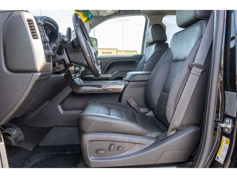 Used 2016 GMC Sierra 3500 Denali w/ Duramax Plus Package AWD/4WD image 15