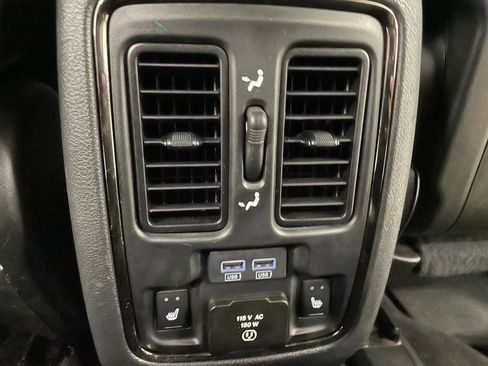 Used 2019 Dodge Durango GT AWD/4WD image 18