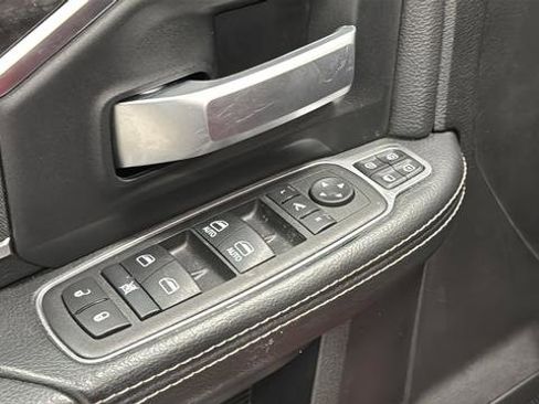 Used 2024 RAM 2500 Big Horn w/ Sport Appearance Package AWD/4WD image 21