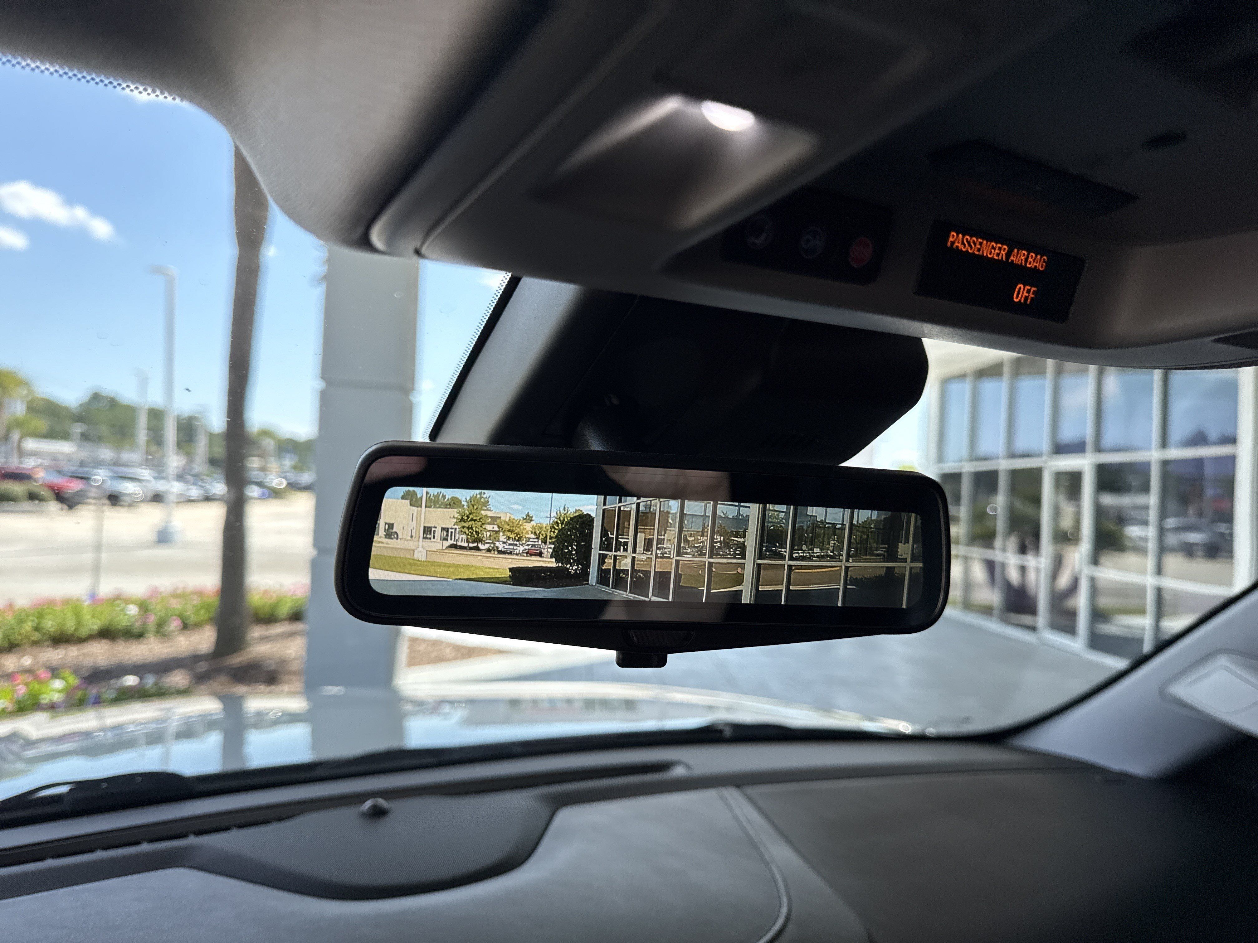 Used 2020 Cadillac Escalade Luxury AWD/4WD image 6