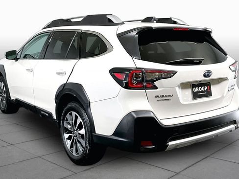 Used 2023 Subaru Outback Touring XT AWD/4WD image 12