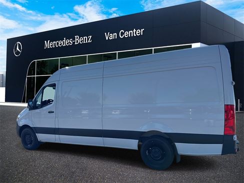 New 2025 Mercedes-Benz Sprinter 2500 image 5