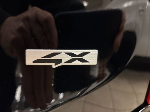 Used 2023 Kia Telluride LX image 8