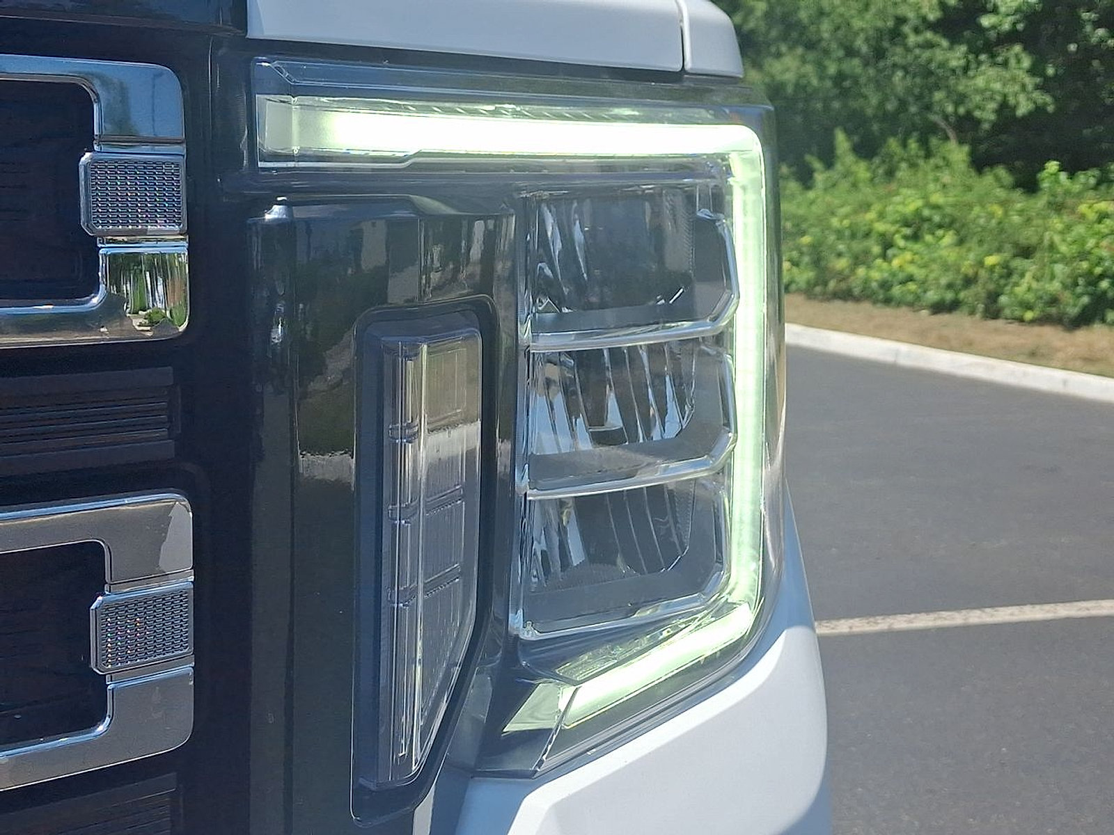 Used 2022 GMC Sierra 2500 AT4 w/ AT4 Preferred Package AWD/4WD image 28