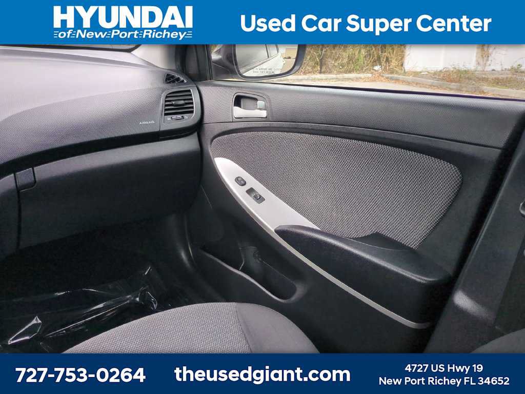 Used 2014 Hyundai Accent GS FWD image 17