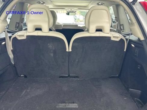Used 2023 Volvo XC90 B6 Plus AWD/4WD image 2