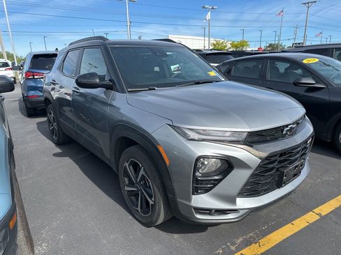 Used 2023 Chevrolet TrailBlazer RS AWD/4WD image 1
