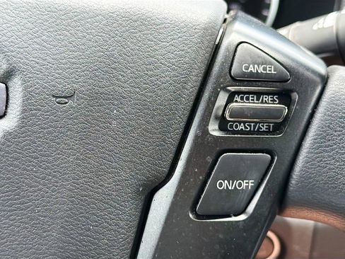 Used 2023 Nissan Frontier SV w/ Tow Package AWD/4WD image 16