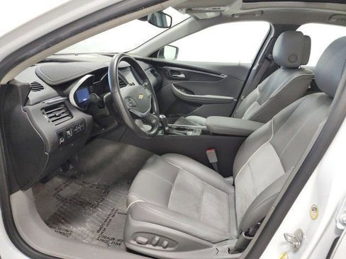 Used 2014 Chevrolet Impala LT w/ Premium Seating Package image 22