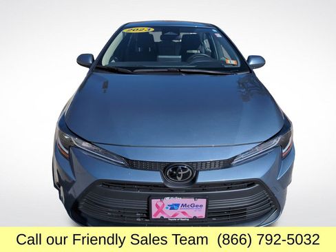 Used 2023 Toyota Corolla LE w/ Carpet Mat Package (TMS) image 9