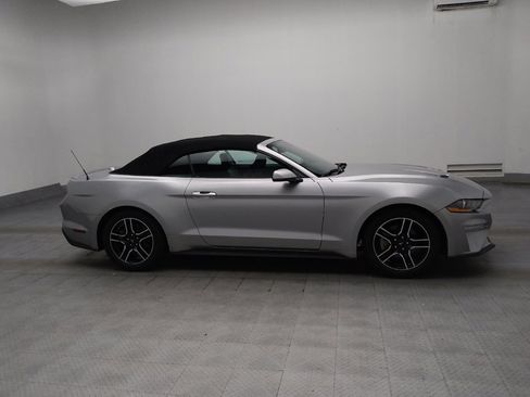 Used 2020 Ford Mustang Premium RWD image 11