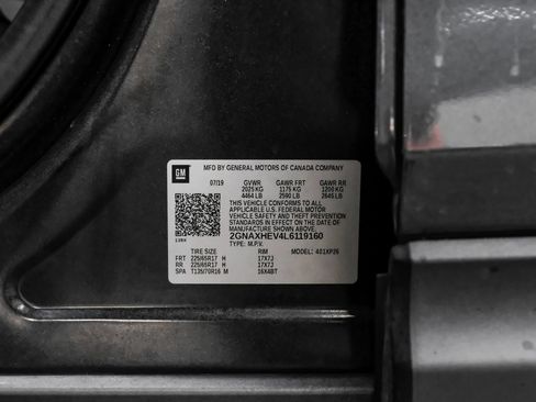 Used 2020 Chevrolet Equinox LS w/ LPO, Floor Liner Package FWD image 62