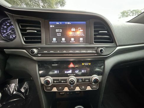 Used 2020 Hyundai Elantra SEL w/ Cargo Package (C1) image 17