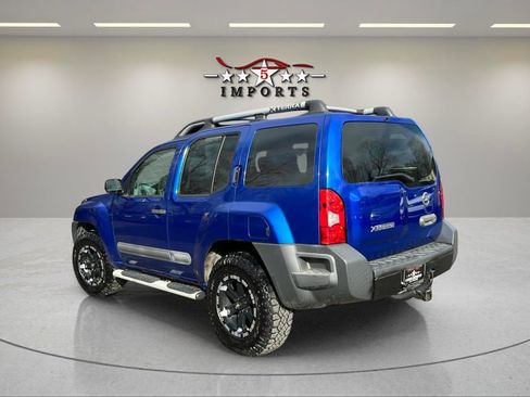 Used 2015 Nissan Xterra S image 3