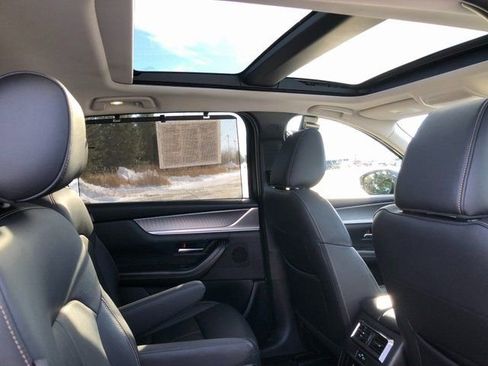 Used 2024 MAZDA CX-90 3.3 Turbo w/ Premium Package image 3