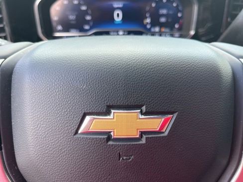 Used 2024 Chevrolet Silverado 2500 LTZ w/ LTZ Plus Package AWD/4WD image 39