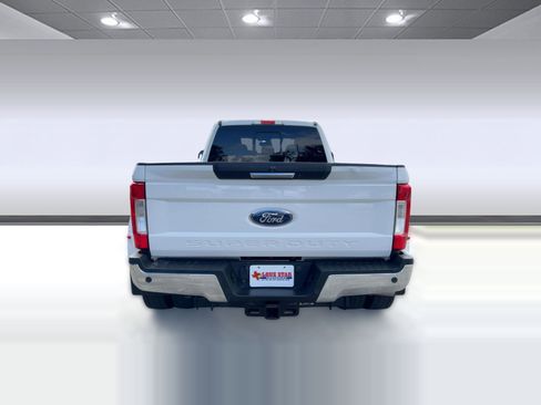 Used 2019 Ford F450 Lariat w/ Lariat Value Package image 9