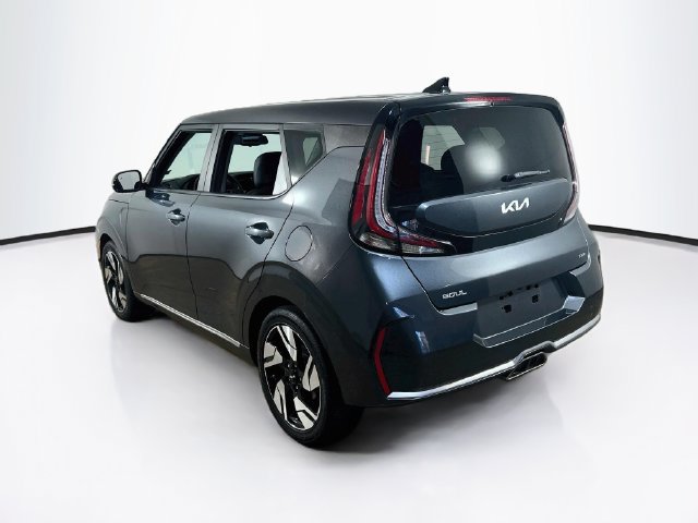 Used 2024 Kia Soul GT-Line w/ GT-Line Technology Package FWD image 7