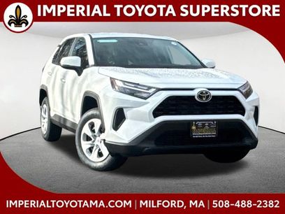 New 2025 Toyota RAV4 LE