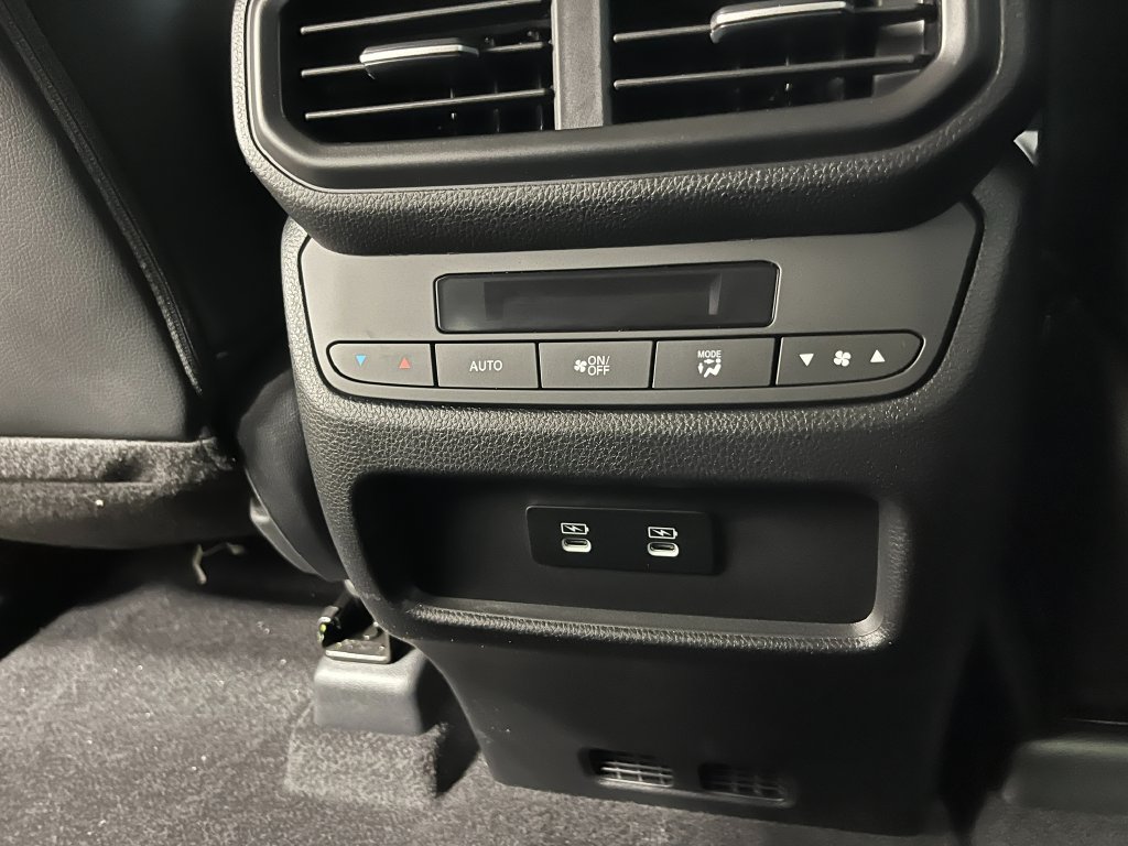 New 2026 Honda Pilot Touring image 18