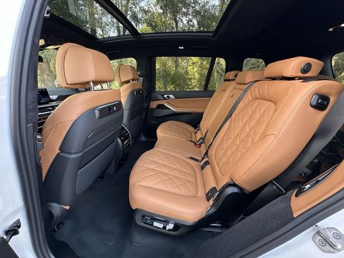 New 2026 BMW X7 xDrive40i image 27