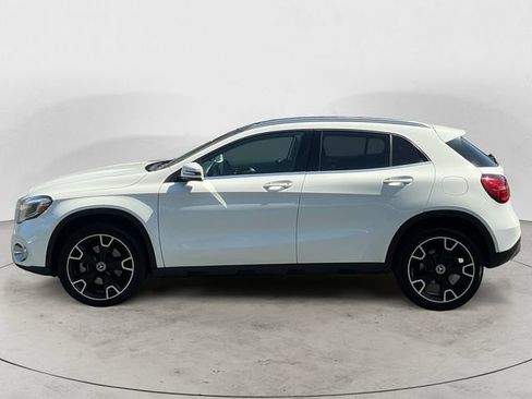 Used 2019 Mercedes-Benz GLA 250 4MATIC image 8