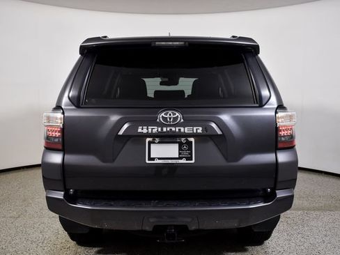 Used 2022 Toyota 4Runner SR5 Premium AWD/4WD image 7