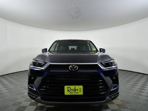 New 2026 Toyota Grand Highlander Limited image 7