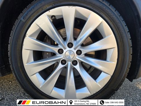 Used 2017 Tesla Model X 100D AWD/4WD image 32