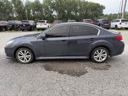 Used 2013 Subaru Legacy 2.5i Premium w/ All-Weather Pkg AWD/4WD image 6
