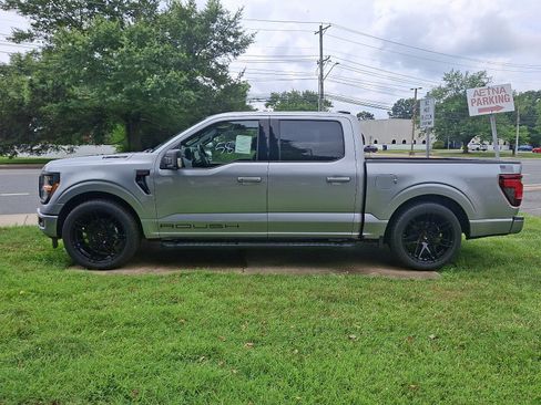 New 2025 Ford F150 XLT w/ Equipment Group 302A MID image 4