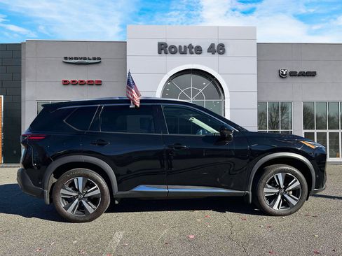 Used 2022 Nissan Rogue SL w/ SL Premium Package image 6