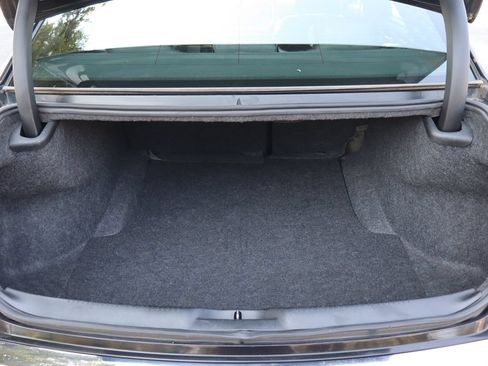 Used 2013 Chrysler 300 AWD w/ Driver Convenience Group image 14