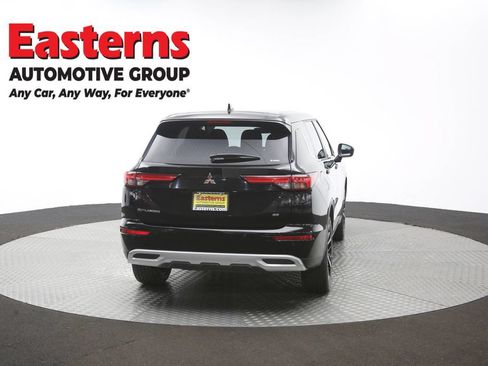Used 2024 Mitsubishi Outlander SE AWD/4WD image 36