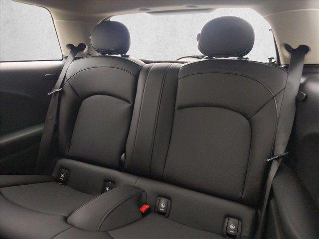 Certified 2024 MINI Cooper SE FWD image 19