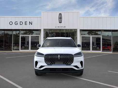 New 2026 Lincoln Aviator AWD image 6