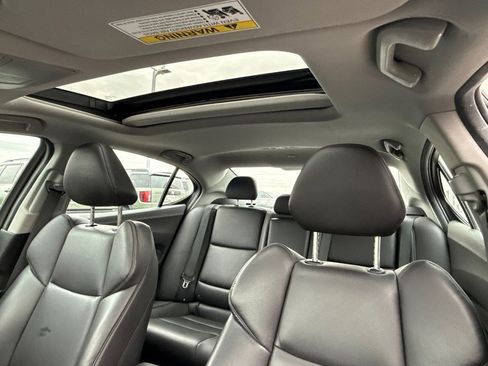 Used 2020 Acura TLX FWD image 19