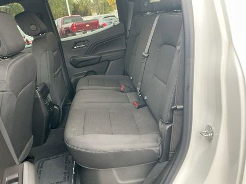Used 2024 Chevrolet Colorado LT image 14