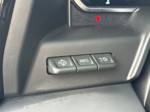 Used 2024 GMC Sierra 2500 AT4X image 29