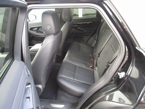 Used 2021 Land Rover Range Rover Evoque R-Dynamic SE image 22