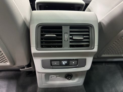 Used 2022 Audi Q5 2.0T Premium Plus image 23