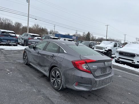 Used 2018 Honda Civic EX-T image 5