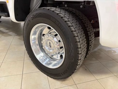 Used 2024 Ford F450 Lariat w/ Lariat Ultimate Package AWD/4WD image 26