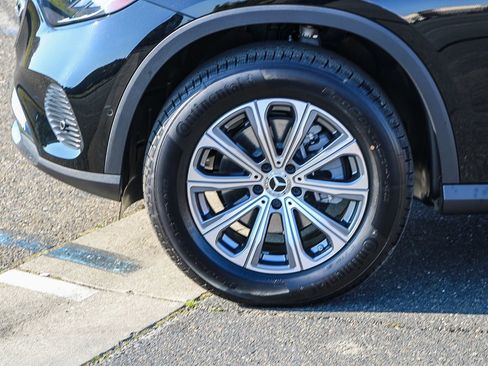 New 2026 Mercedes-Benz GLC 300 4MATIC image 9