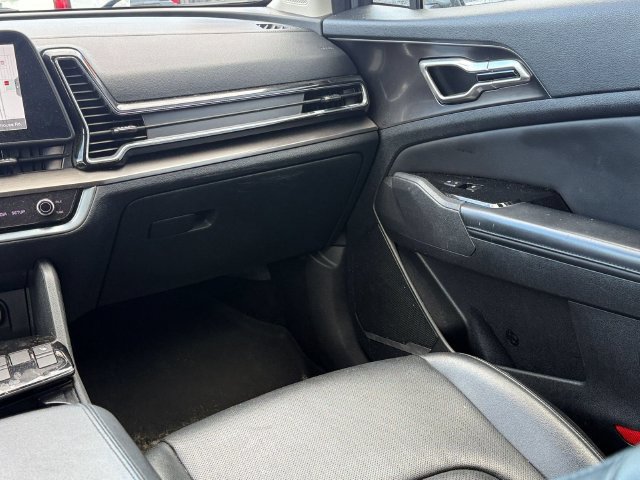 Used 2023 Kia Sportage EX FWD image 15