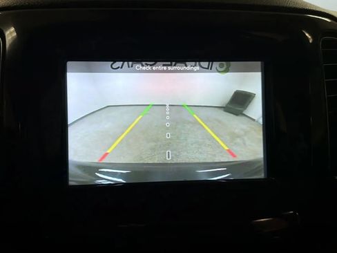 Used 2018 Jeep Compass Latitude w/ Popular Equipment Group FWD image 14